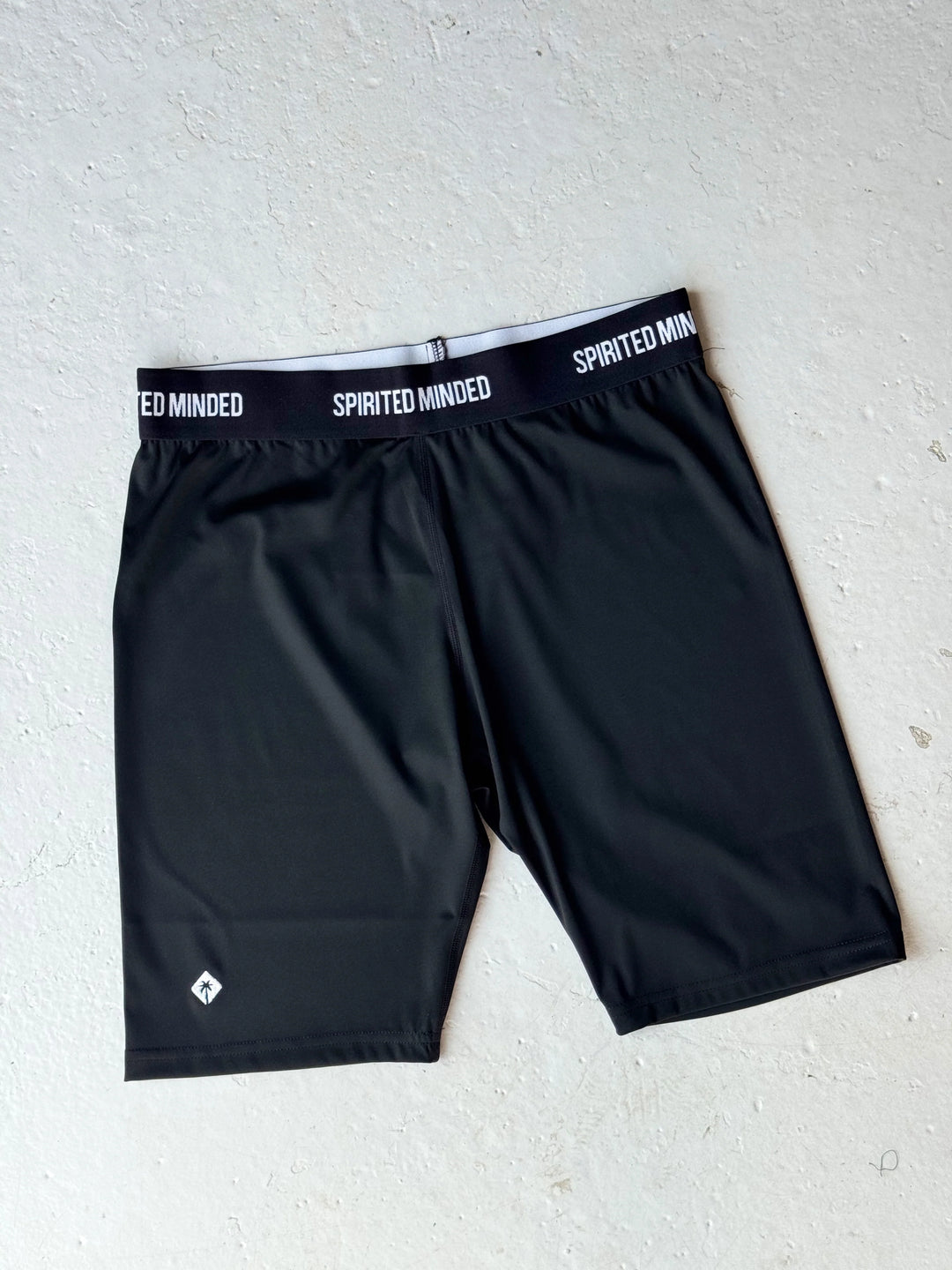 SOUS-SHORT SOLSTICE FLOW