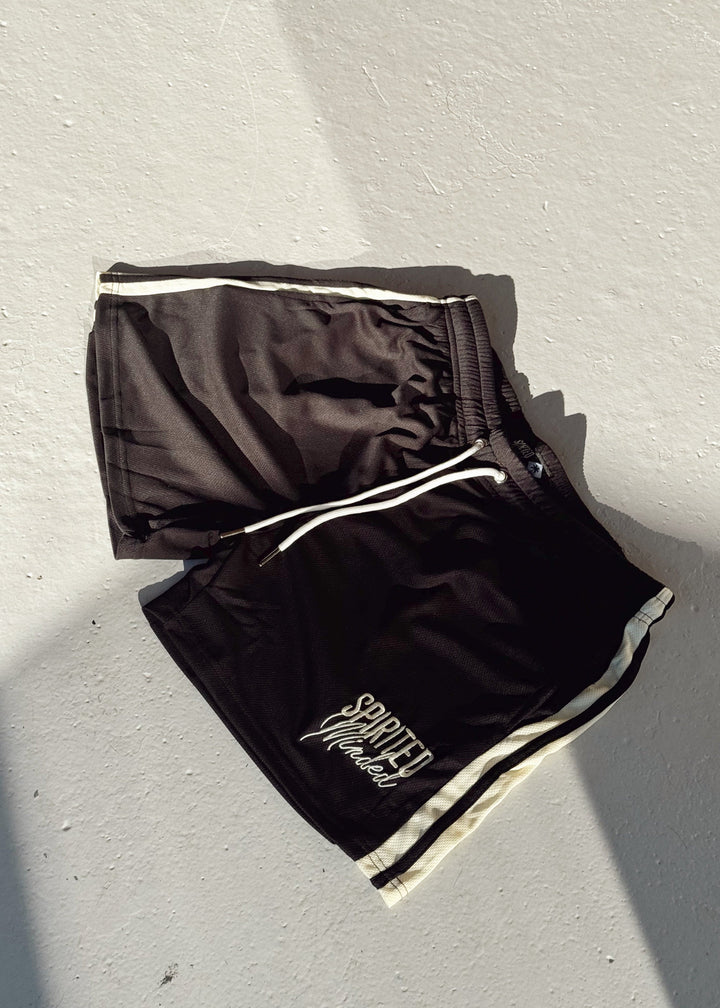 OLD SCHOOL SHORTS - BLACK
