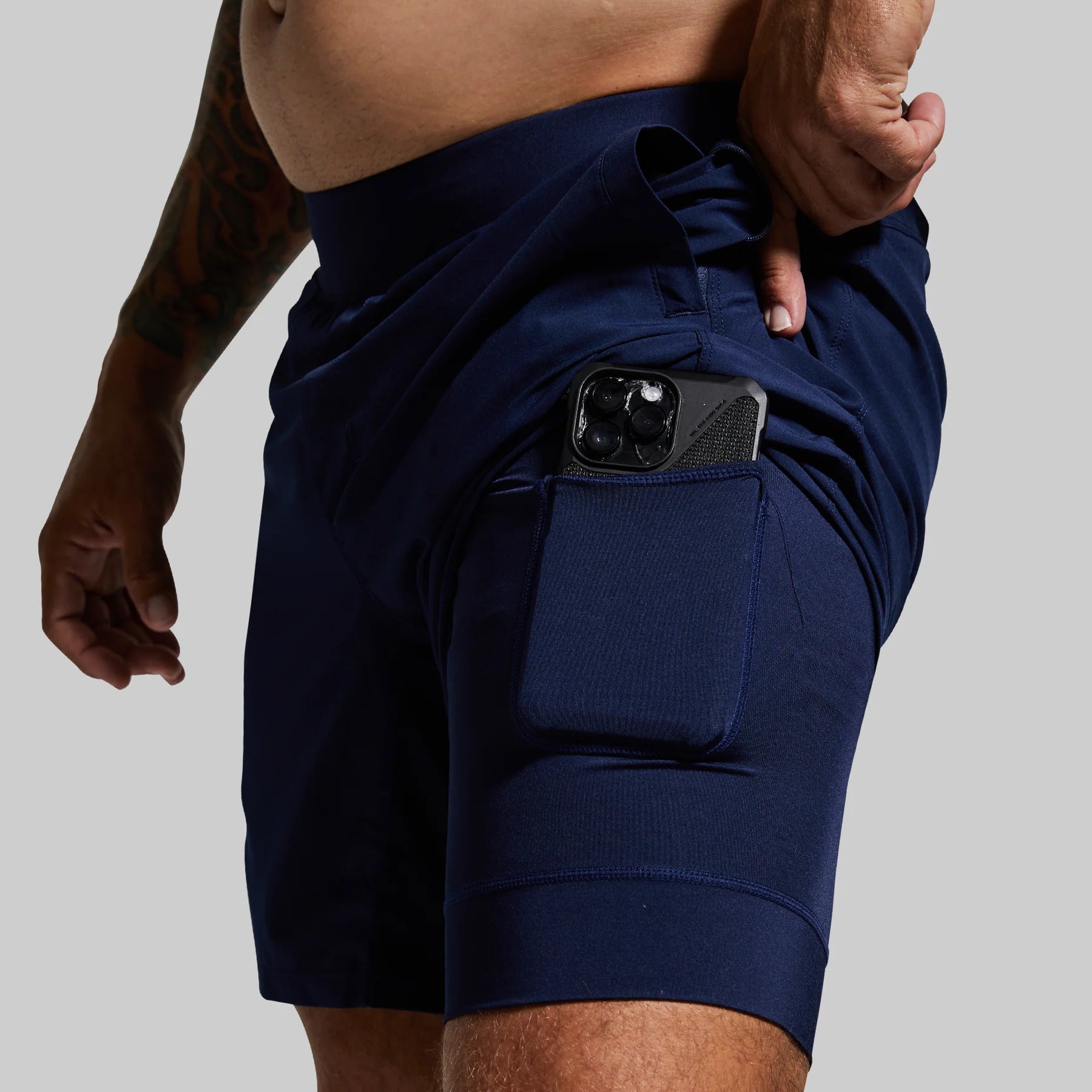 Shorts - Versatile Short W/ Compression 7