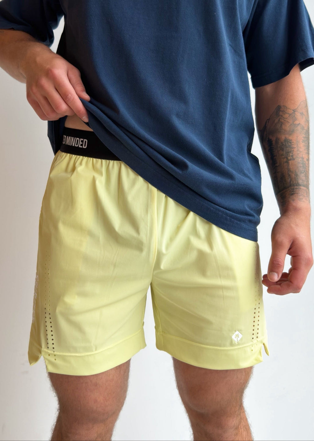 Short Solstice Flow - Yellow
