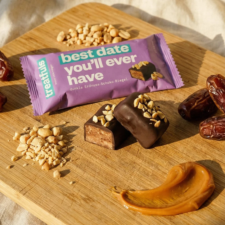 Barre Treatfuls - Chocolat noir Cacahuètes « Best date you'll ever have »