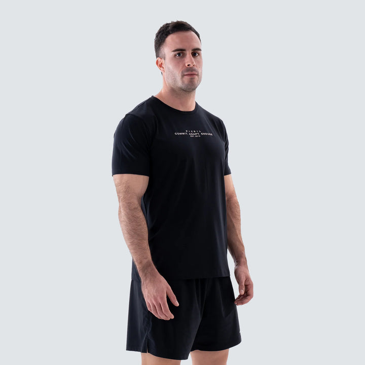 T-Shirt Essentials FY26 - Noir