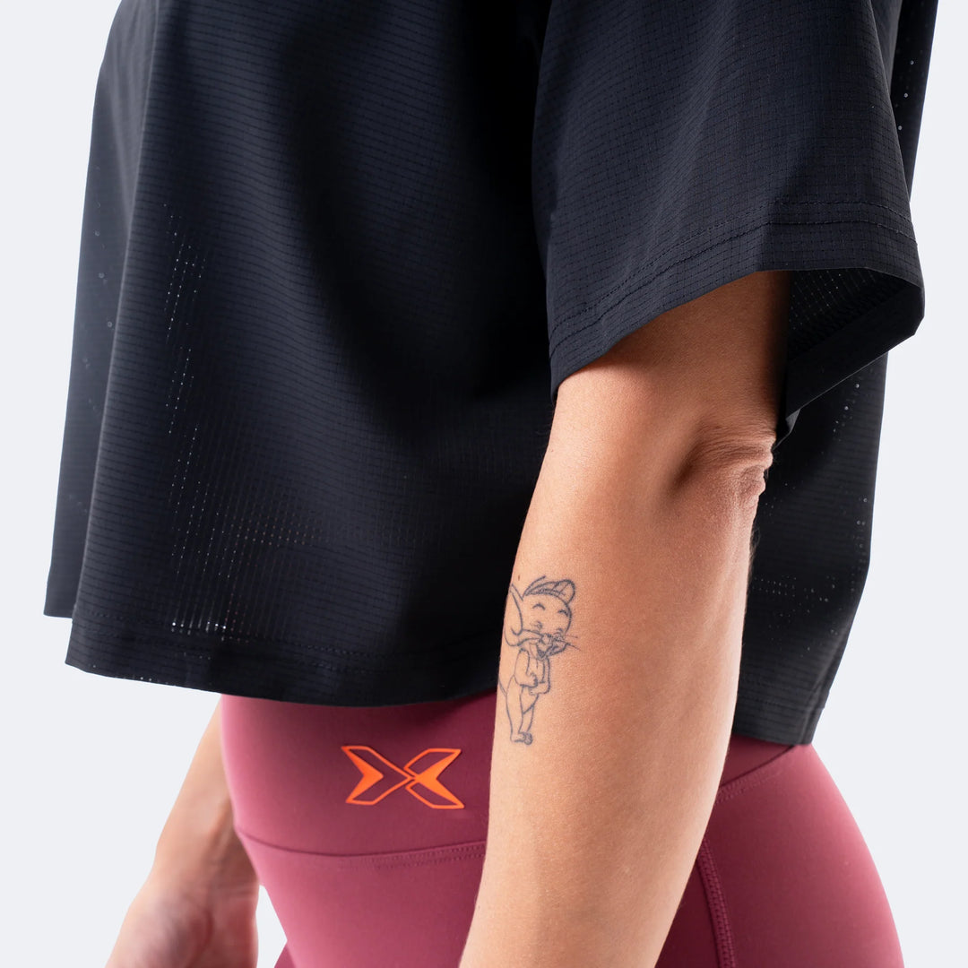 Haut court oversize performant pour femme AW25