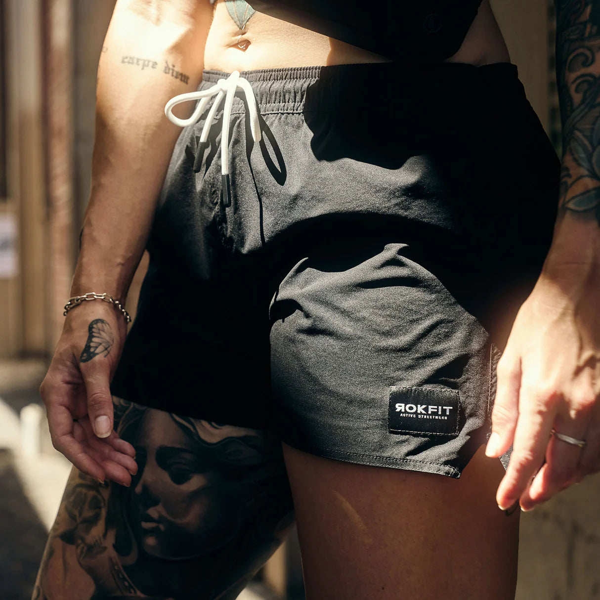 Short - Hybrid Noir