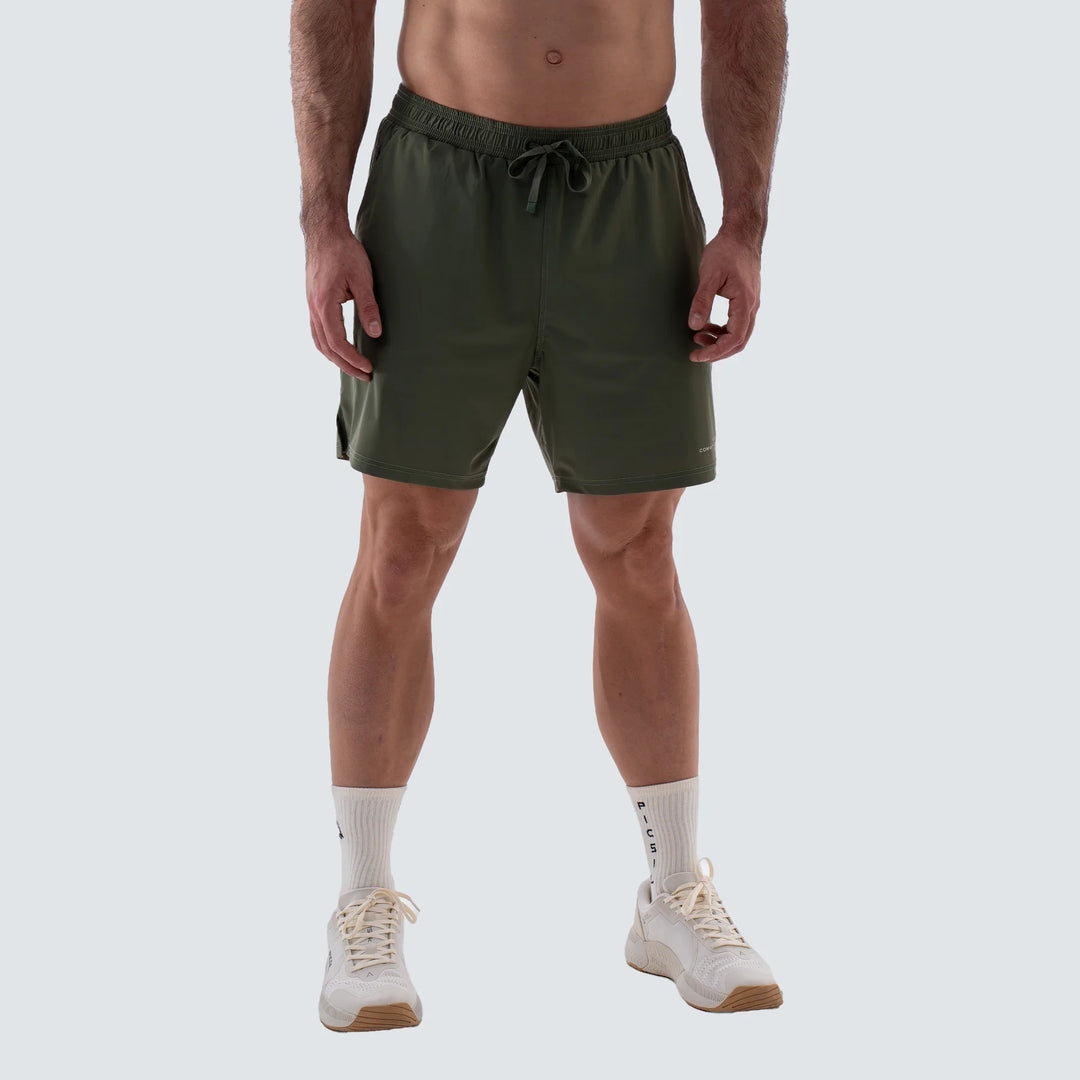 Short Essentiels FY26 - Vert