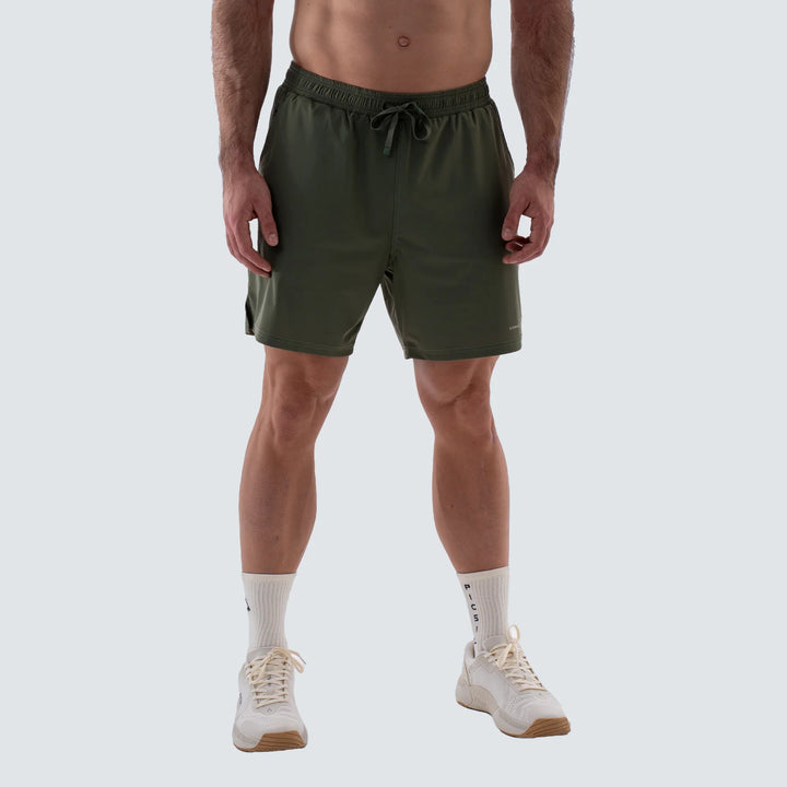 Short Essentiels FY26 - Vert